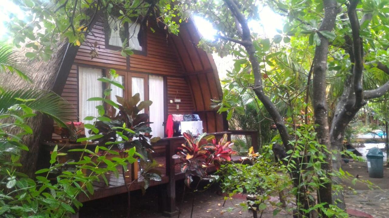 Omah Gili Hotel Gili Air Ngoại thất bức ảnh